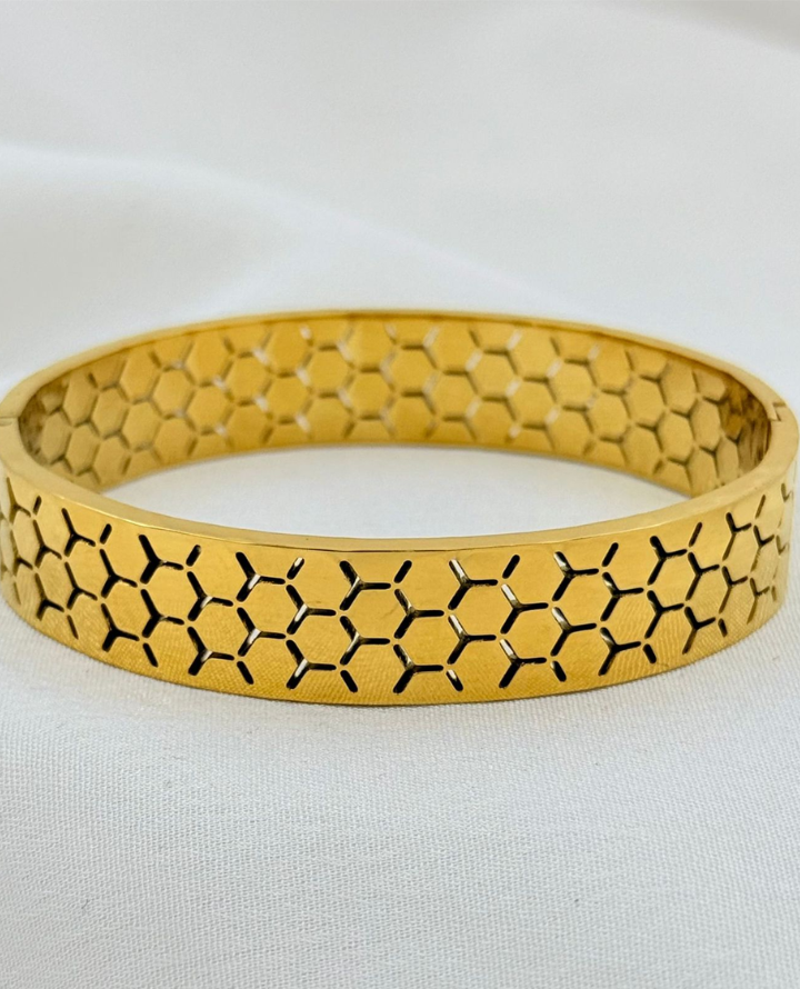 316L LUX GEOMETRIC BANGLE – HIGH QUALITY & TARNISH-RESISTANT
