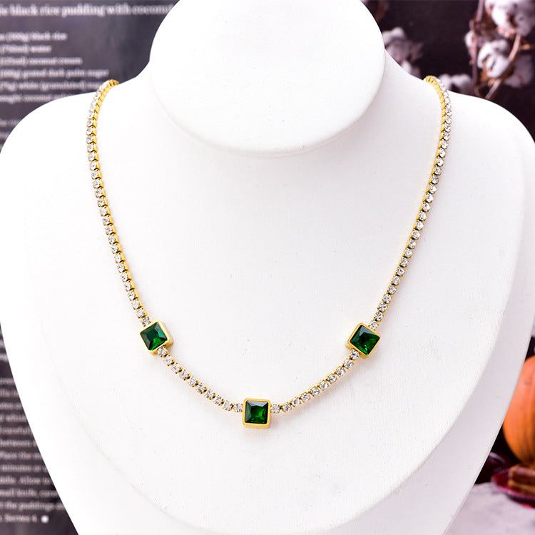 Elegant Emerald Stone Necklace – Premium Stainless Steel Finish