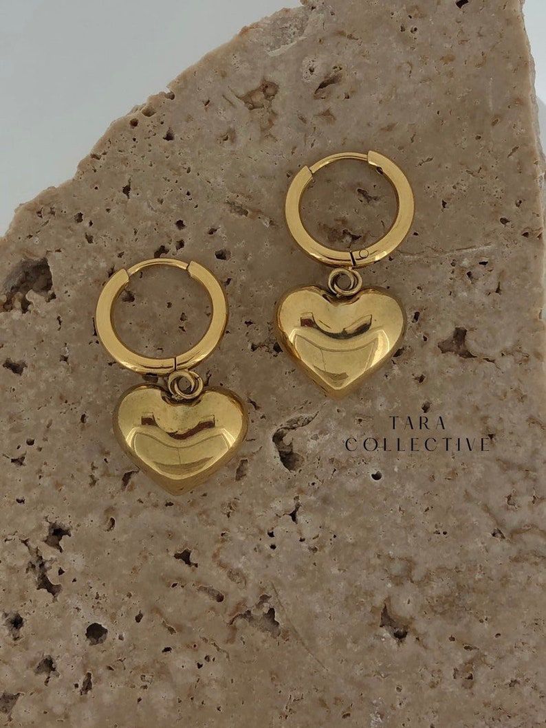 Stainless Steel Elegant Heart Earrings – Waterproof & Tarnish Free