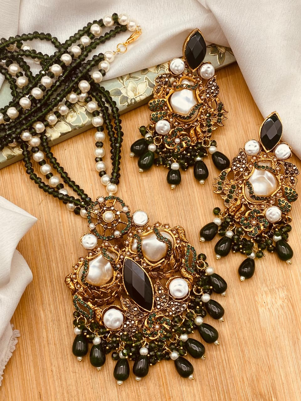 Turkish-Inspired Mala Set – Elegant Craftsmanship & Timeless Beauty