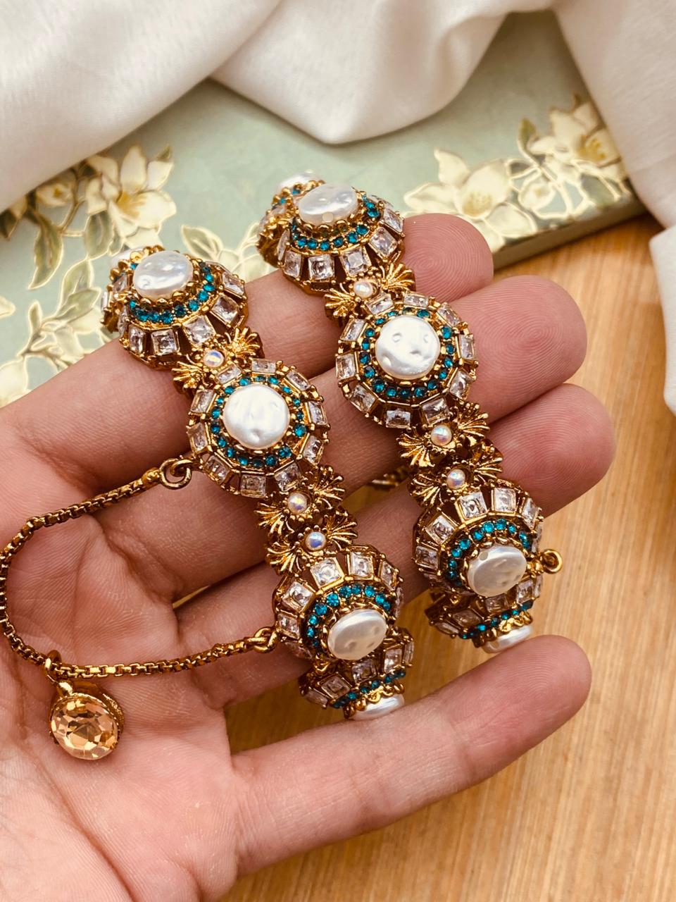 Turkish Elegance – Premium Women’s Bangle Set