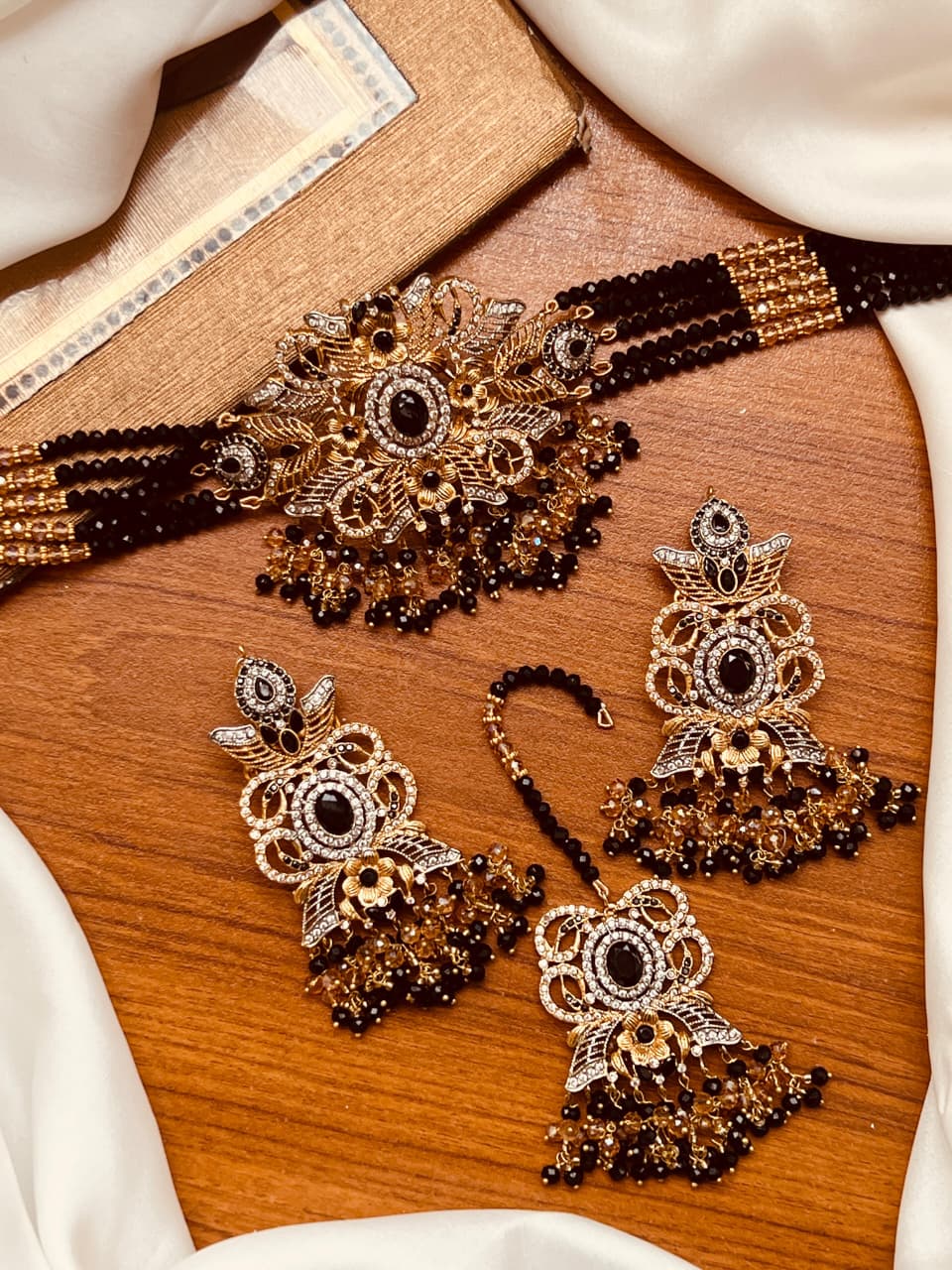 Elegant Turkish Choker Set – Fine Quality Stainless Steel Jewelry