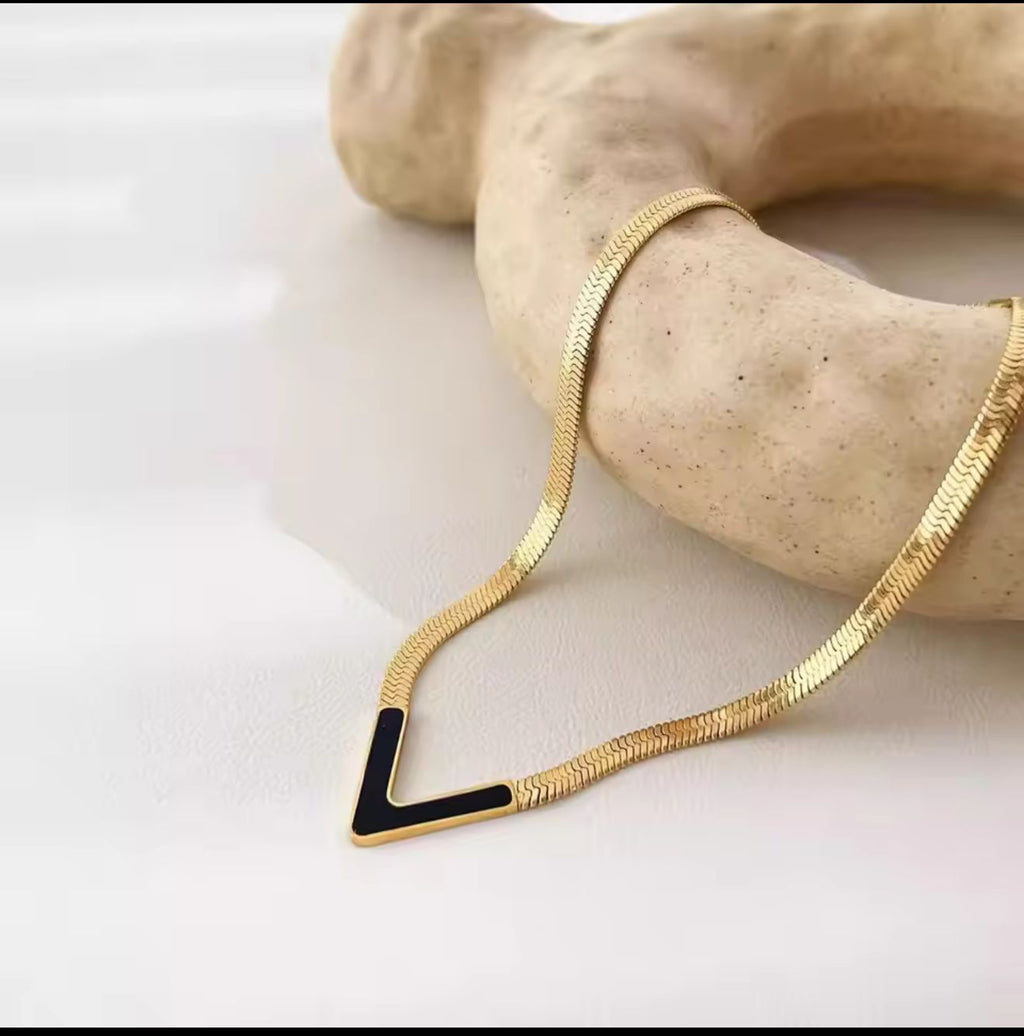 Stylish Snake V Necklace – Stainless Steel Minimal Charm