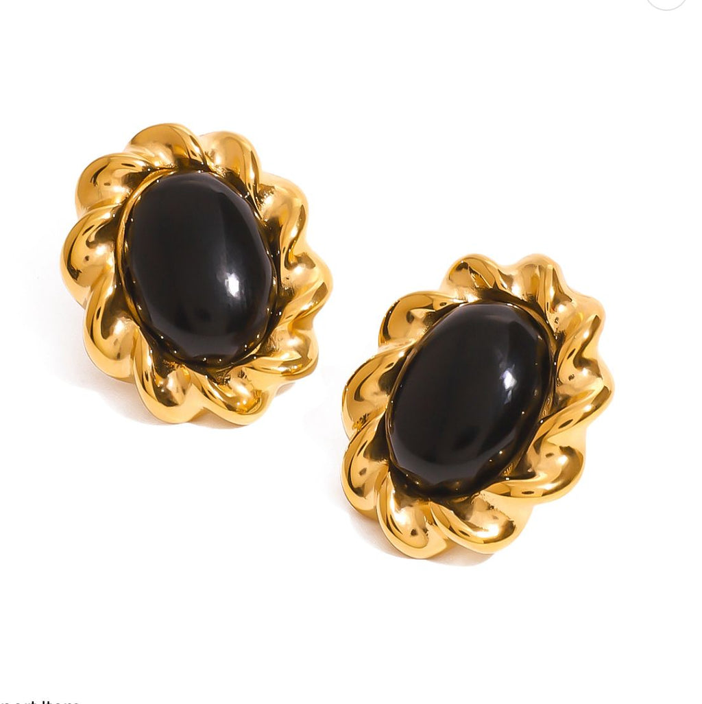 Vintage Black Oval Stainless Steel Earrings – Timeless Elegance