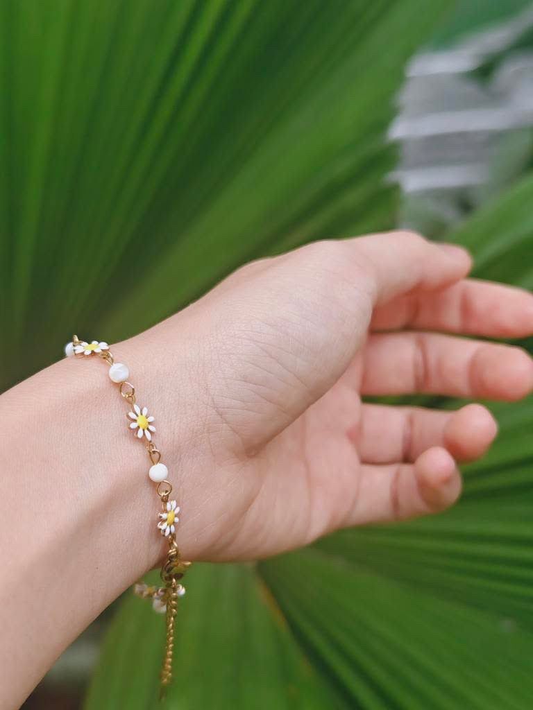 Stainless Steel Vintage Bracelet – Premium Quality, Trendy & Tarnish-Free