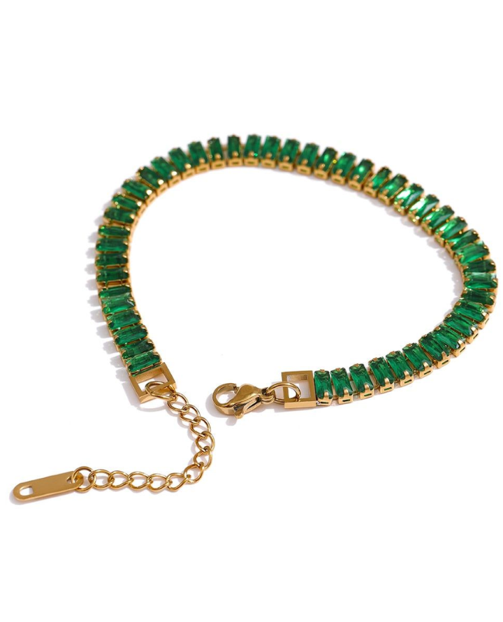GOLDEN TENNIS BRACELET – WATERPROOF & ANTI-TARNISH